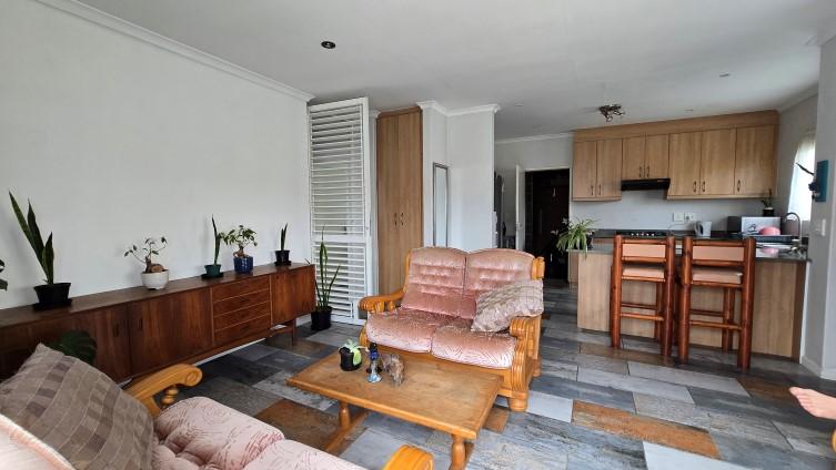 3 Bedroom Property for Sale in Zonnendal Western Cape